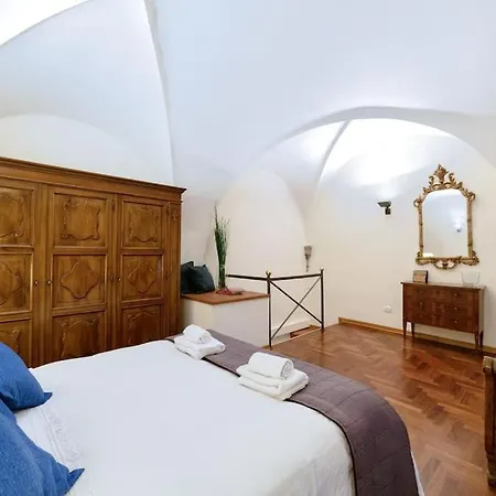 Le Colonne Palazzo Machiavelli Apartment Florence